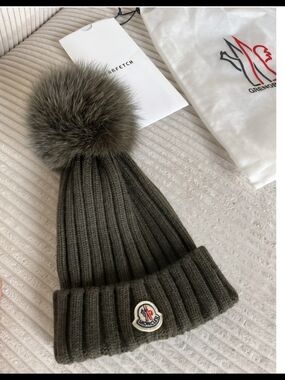 Moncler Black Ribbed Knit Beanie with Faux-Fur Pom